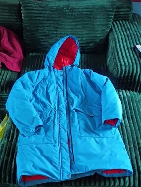 Duluth Trading Co Sample Coat with Red Lining M